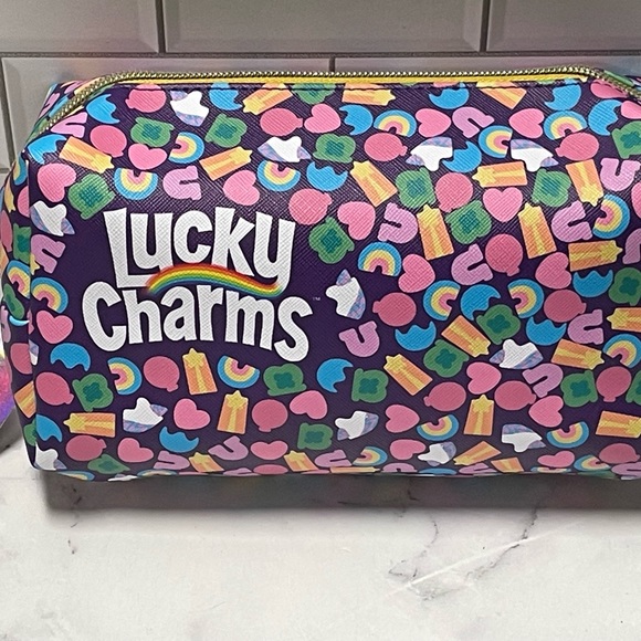 Lucky Charms Beauty Bundle - Picture 11 of 14